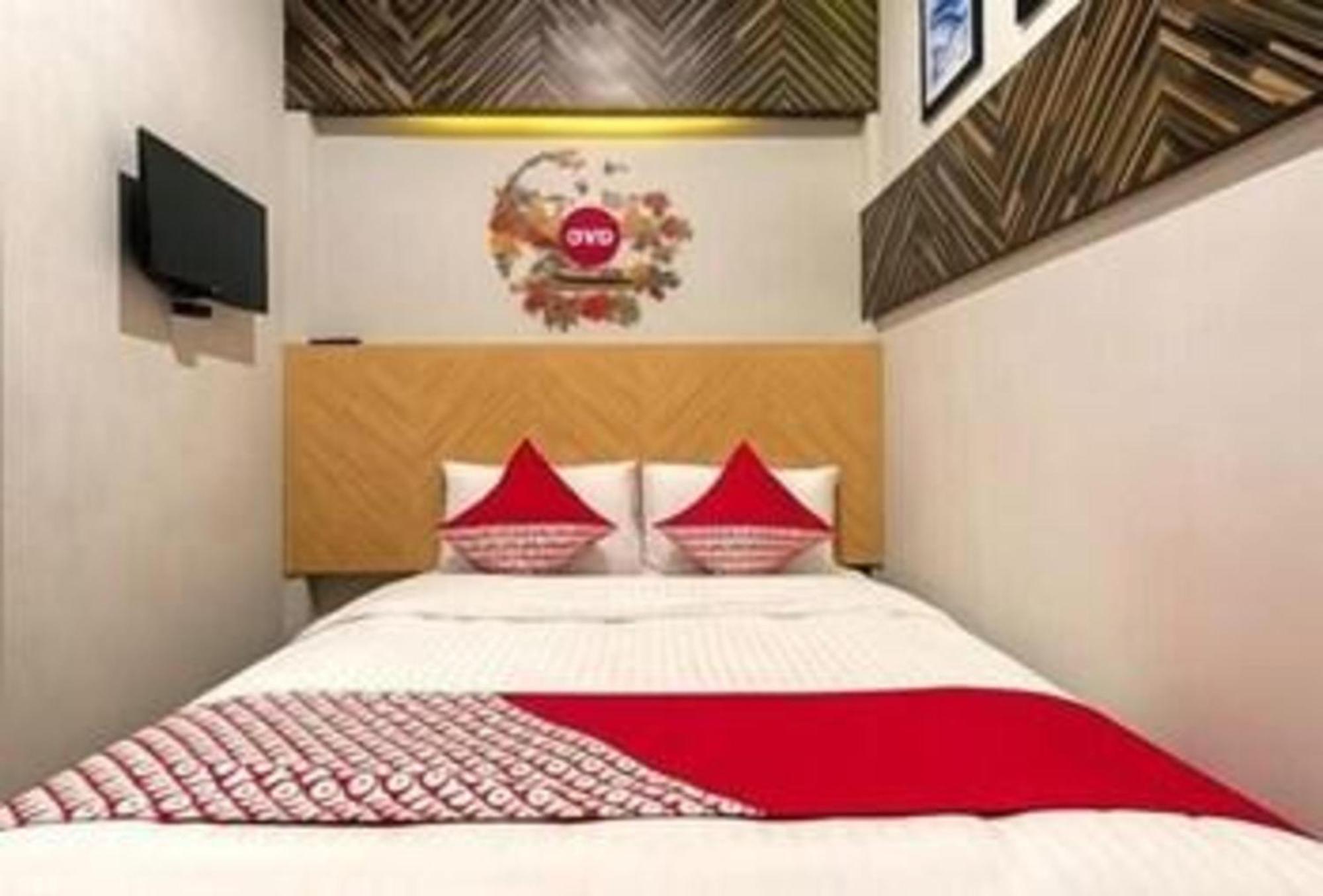 OYO 456 Aljadid Guest House Syariah Medan Bagian luar foto