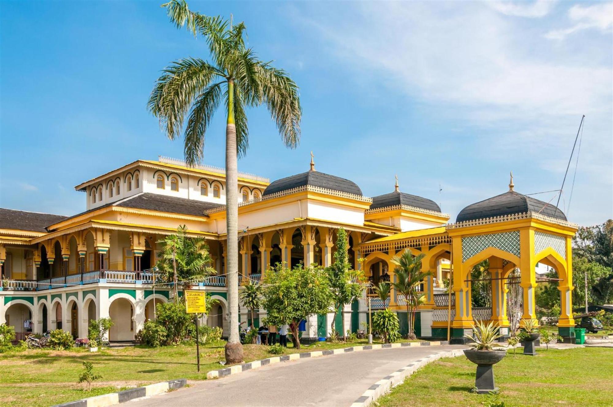 OYO 456 Aljadid Guest House Syariah Medan Bagian luar foto