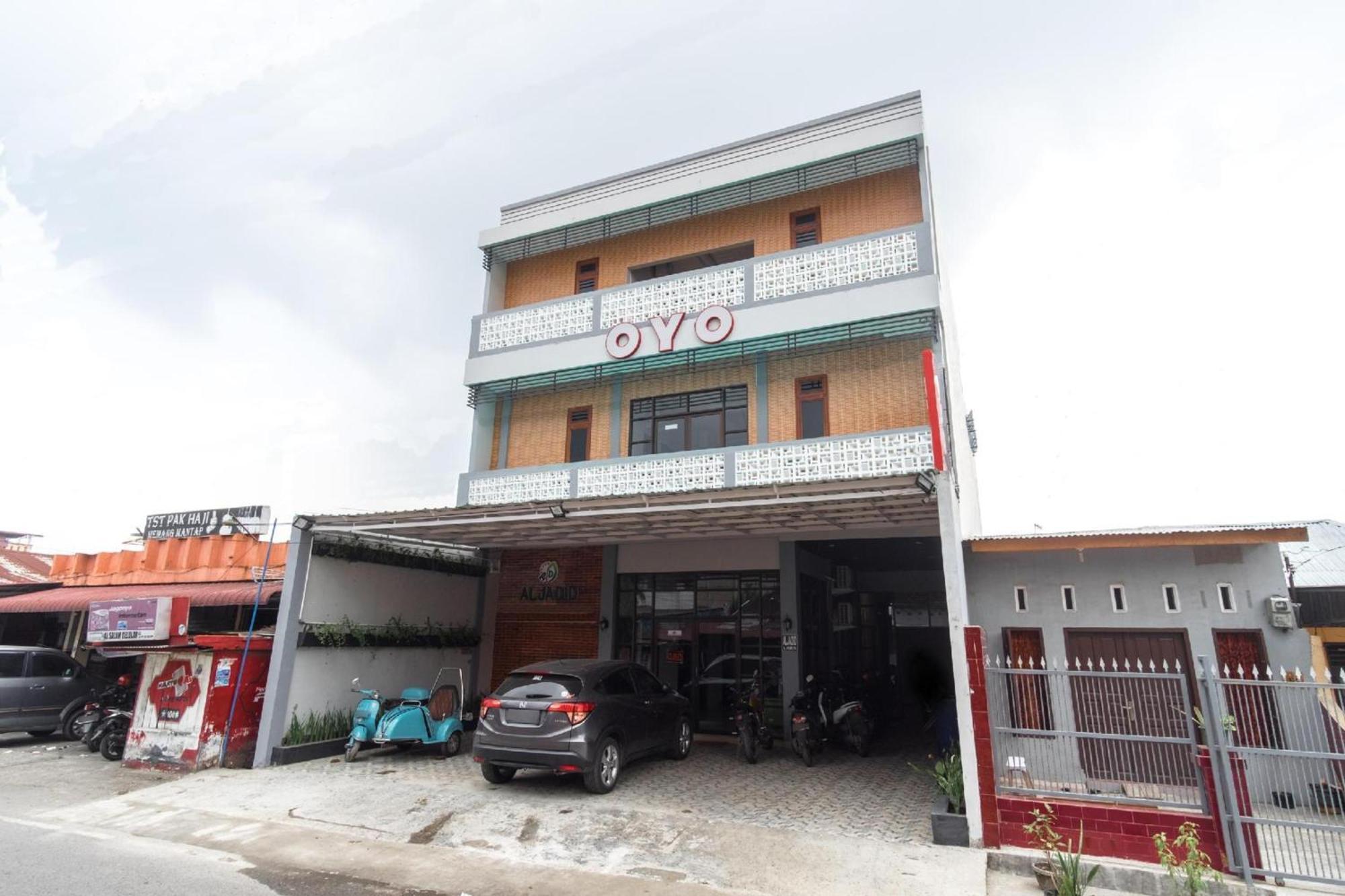 OYO 456 Aljadid Guest House Syariah Medan Bagian luar foto
